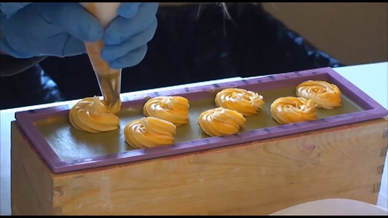 Soap Making ~ Making and Cutting Hello Daisy Cold Process Soap ~ Making Soap