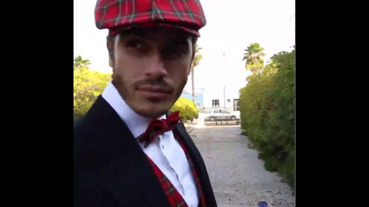Black tuxedo with red Tartan pants and waistcoat Model Model 2781 Ottavio Nuccio Gala