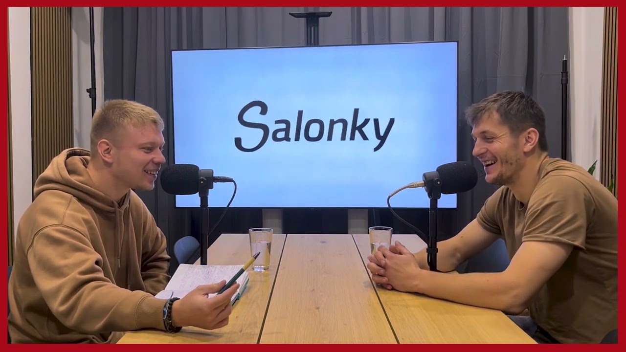 Vítek Martinec vs. hokejista Lukáš Radil