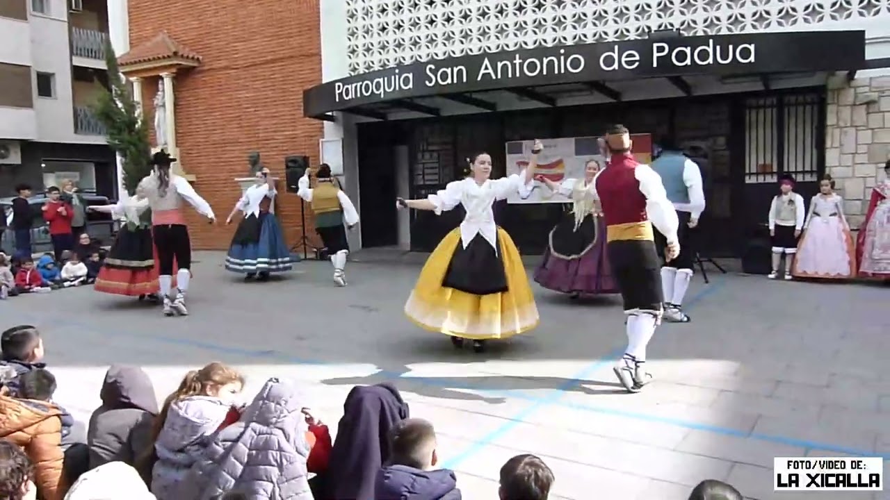 GRUP DE DANSES LA XICALLA