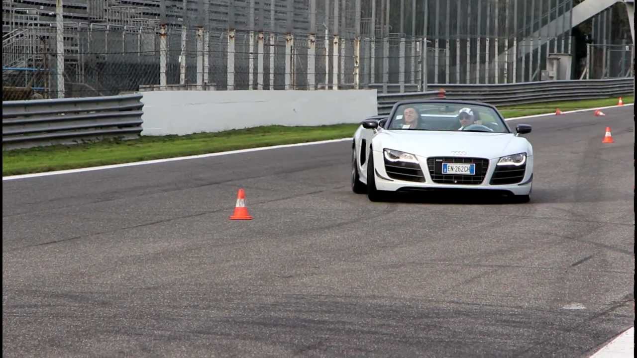 Dindo Capello e Stephan El Shaarawy sulla Audi R8 a Monza