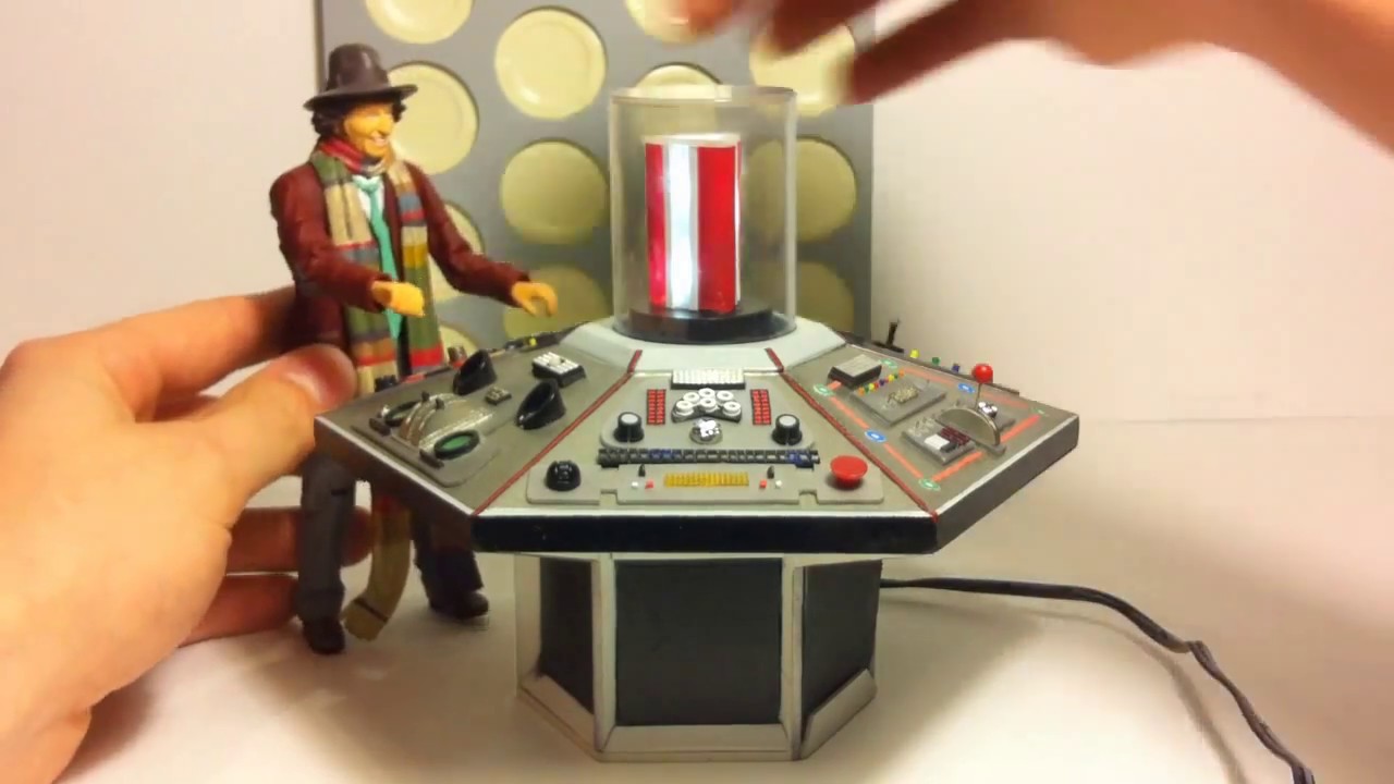 Custom Doctor Who 4th Dr. Tardis Console