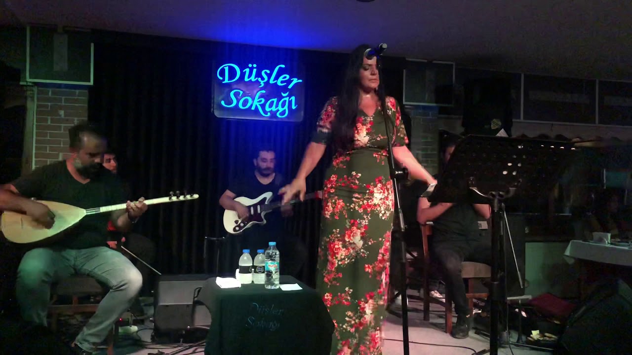Arzu ŞAHİN - Gözleri Kömür Karası