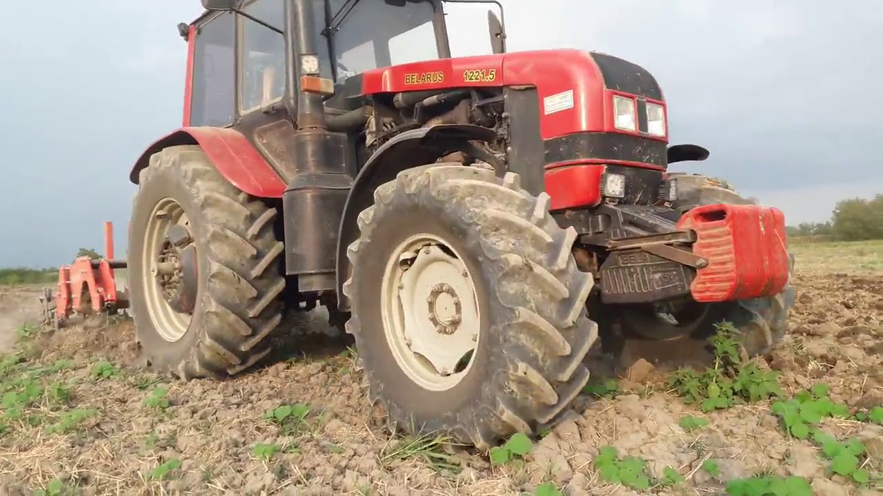 MTZ 1221 QUIVOGNE SSDR M 5 Talajlazítóval