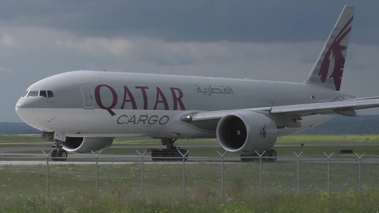 Qatar Airways Cargo 777-FDZ [A7-BFC] Close Up Taxi and Takeoff from Calgary Airport ᴴᴰ