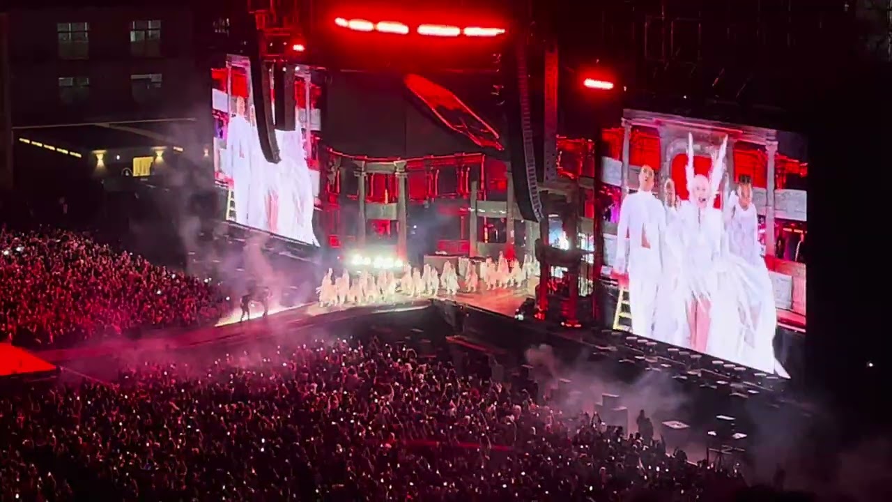Bad Romance. Lady Gaga ¡Viva la Mayhem! Estadio GNP