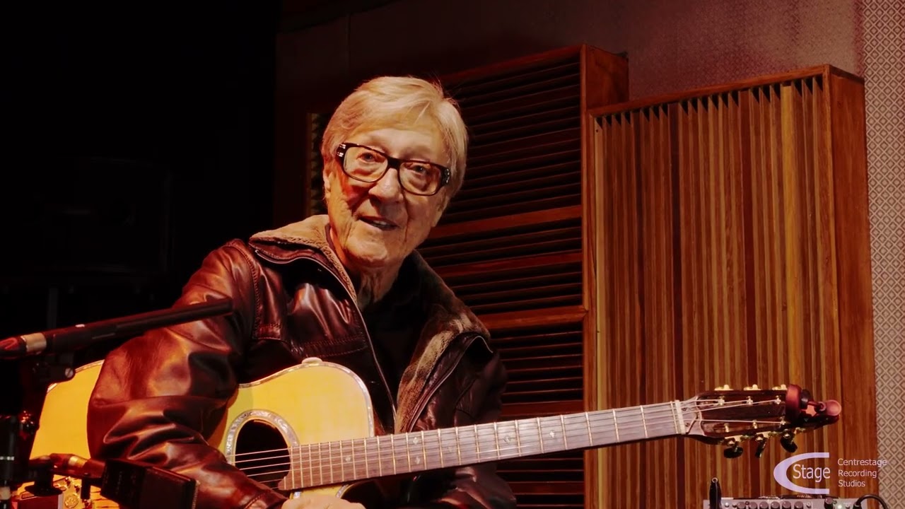 Legendary Guitarist Hank Marvin at Centrestage &ndash; Gypsy Jazz East Coast Tour Launch