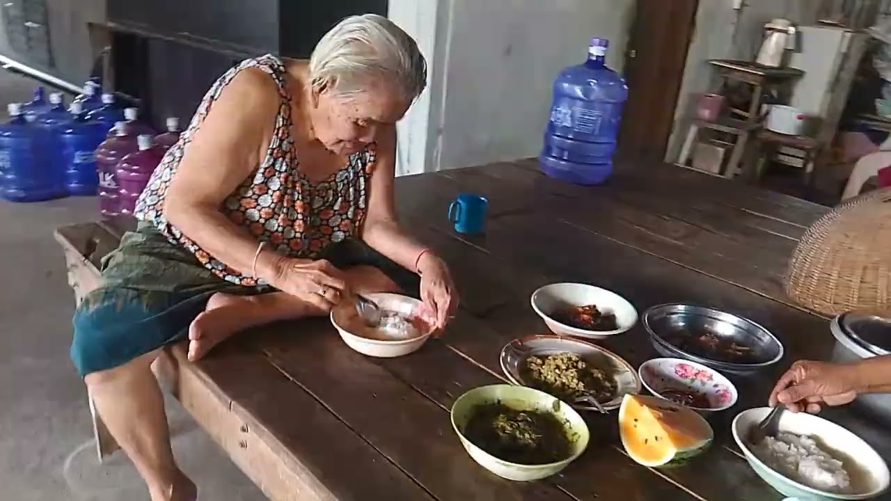 อยู่ง่ายกินง่ายๆตามประสาคนบ้านเฮาจ้า