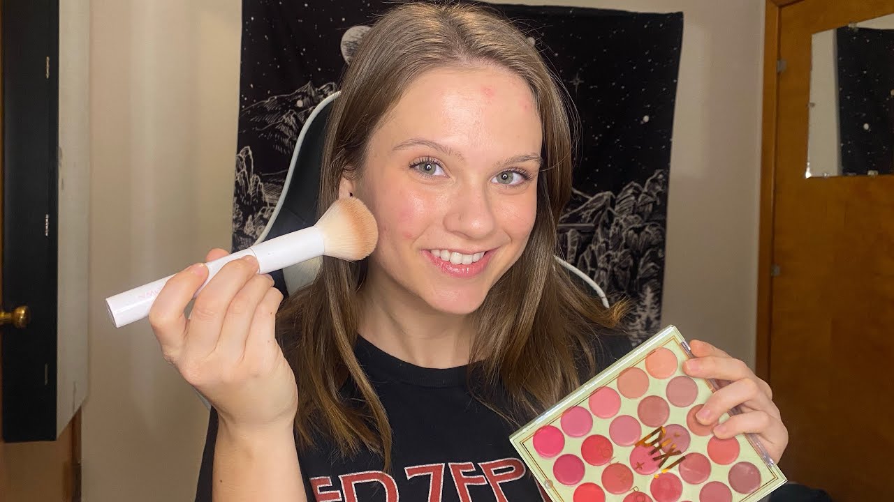 ASMR GRWM Doing My Makeup & Chit Chat 💖 (Soft Spoken)