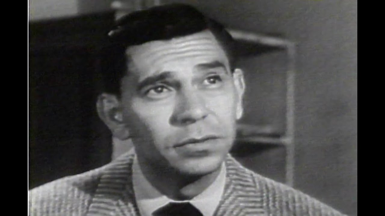 Dragnet - Season 3 - Episode 19 - The Big Trunk