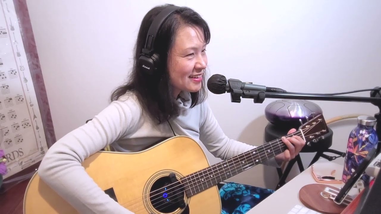 Christina 點唱 - Moon River - 送給美加五虎和點比香港和世界各地好朋友一齊收聽收睇，祝福大家健康快樂 ! - Maria 音樂分享 260131
