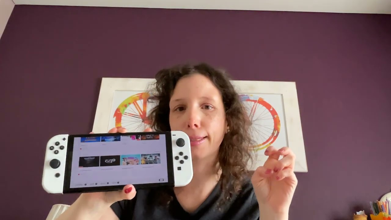 Mostrando los juegos que me compré y el estuche de viaje de mi Nintendo Switch Oled 😃