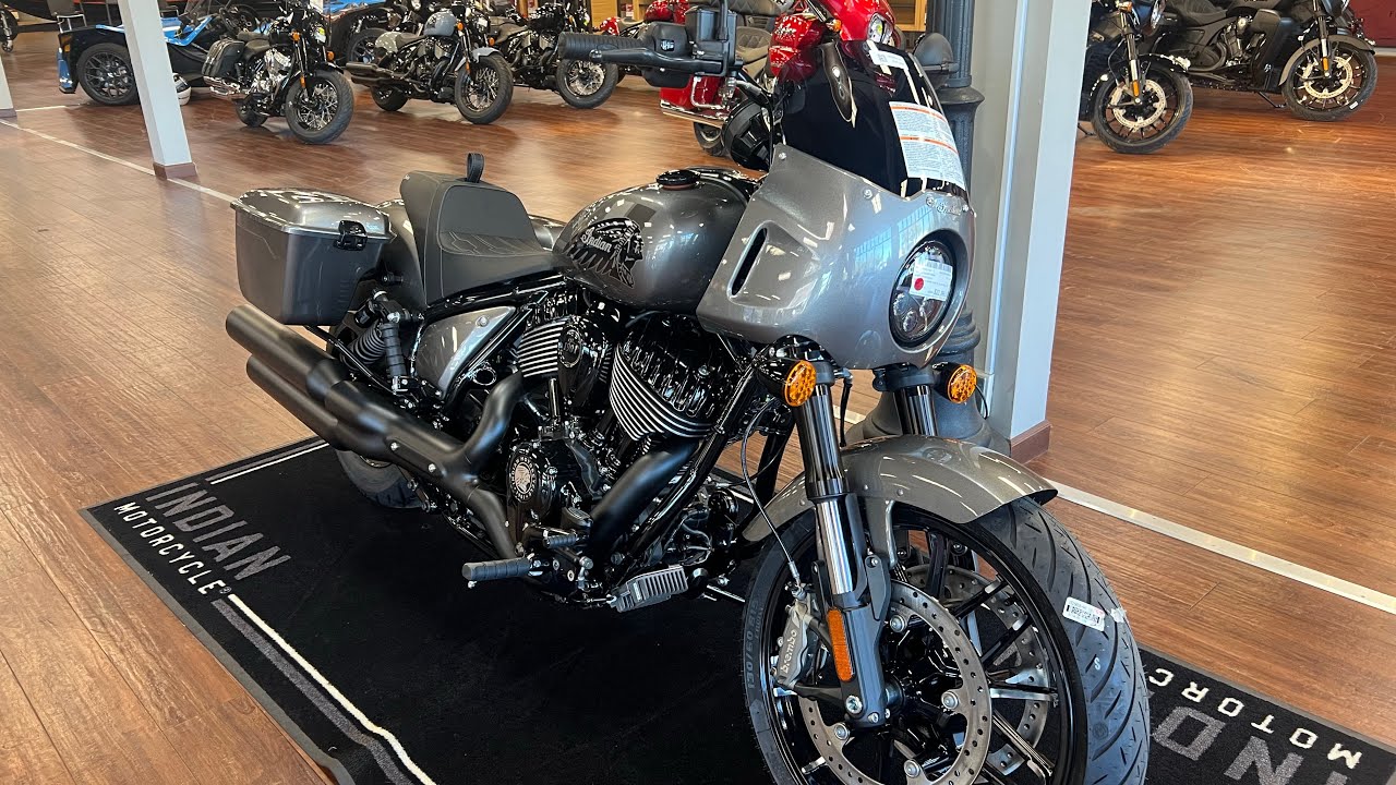 2025 Indian Motorcycle sport chief rt heavy metal 49s