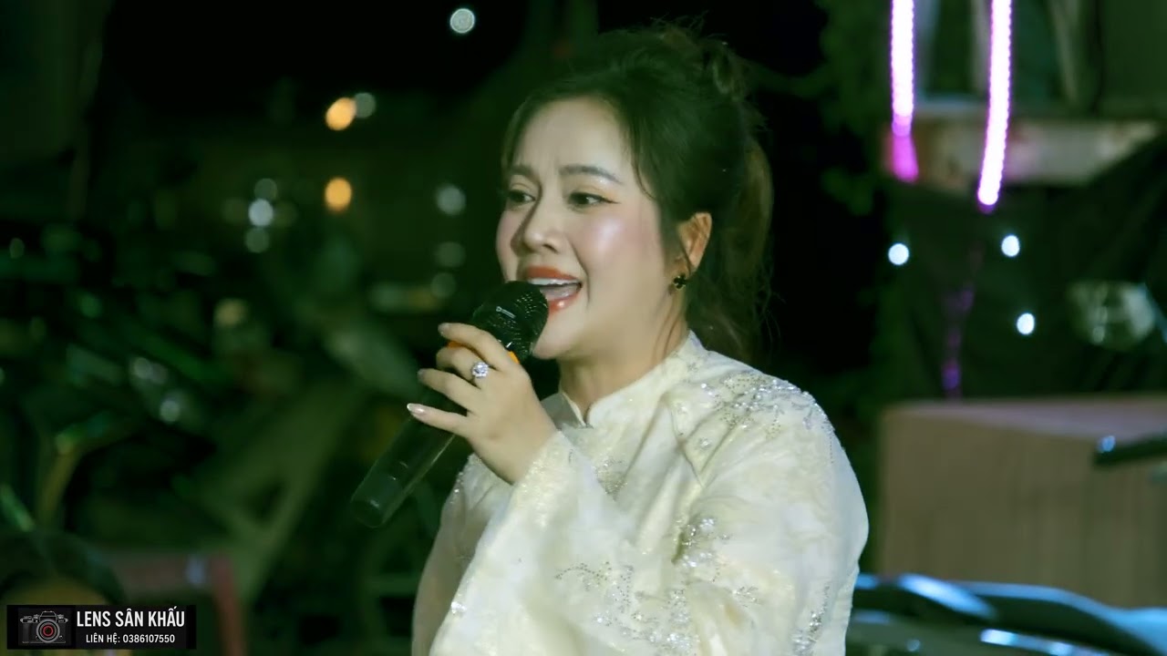 Hồng Loan hát LIVE cực hay, khiến ai xem cũng nghĩ đang hát nhép