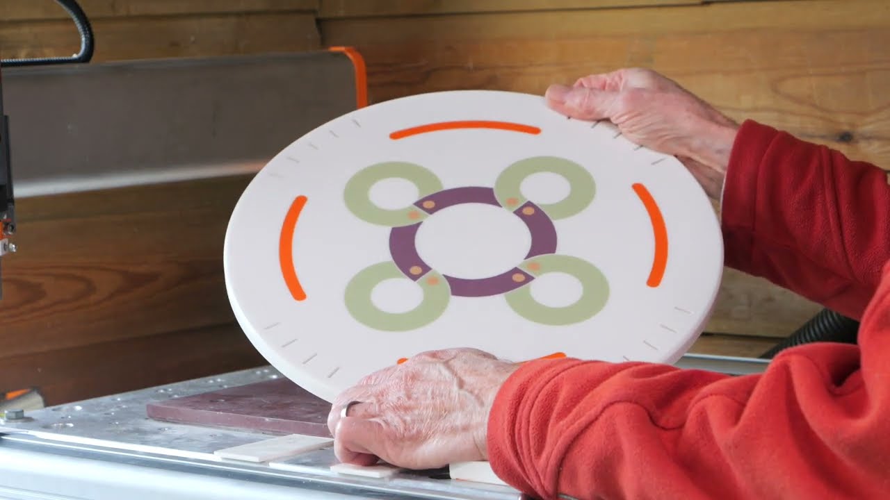 Hans Cillessen: werken met solid surface materiaal