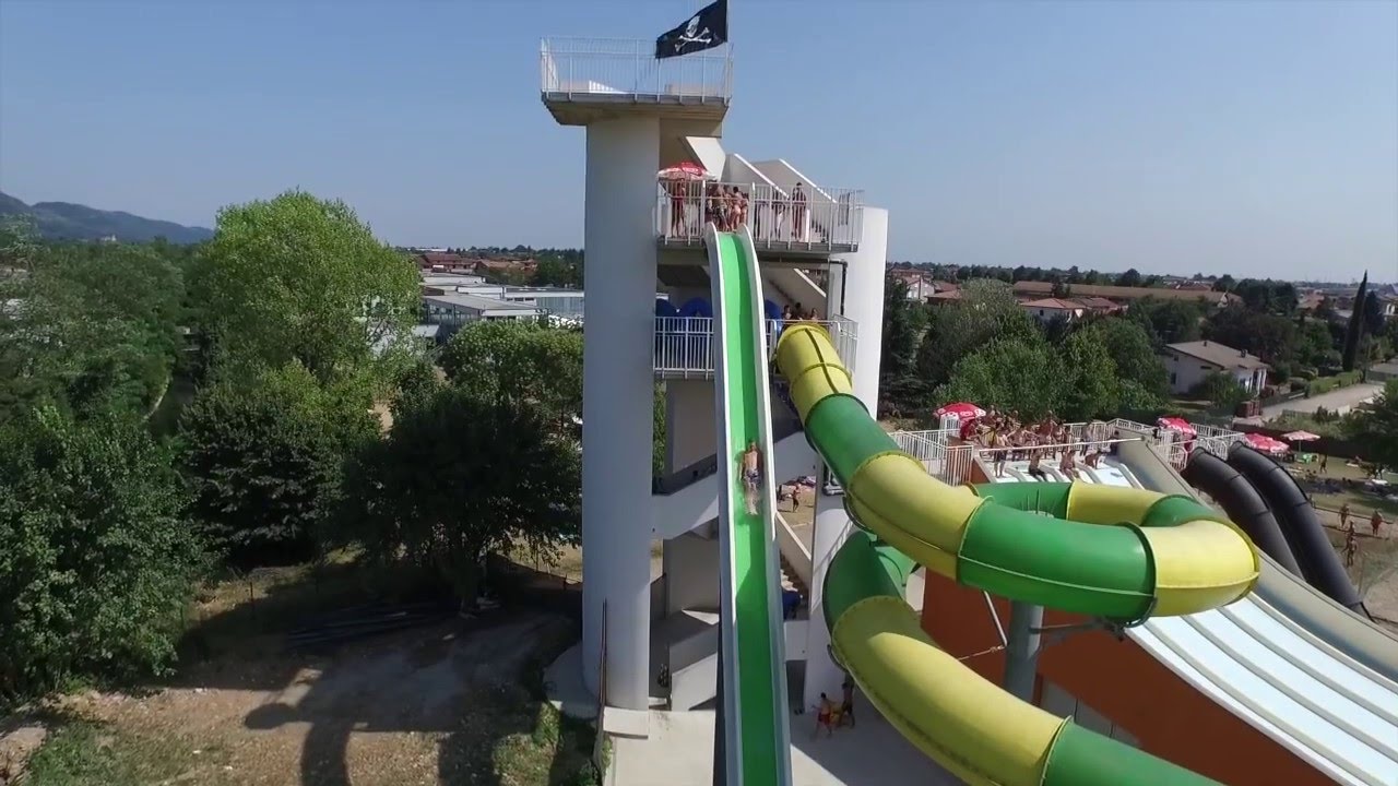 PISCINE DI PALAZZOLO S:O DAL DRONE