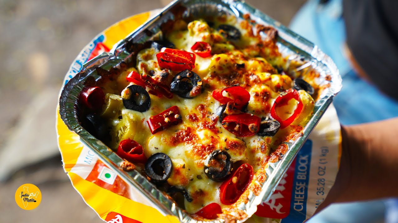 UNIQUE Cheese Loaded Momos Pizza Rs. 160/- Only l Vadodara Street Food