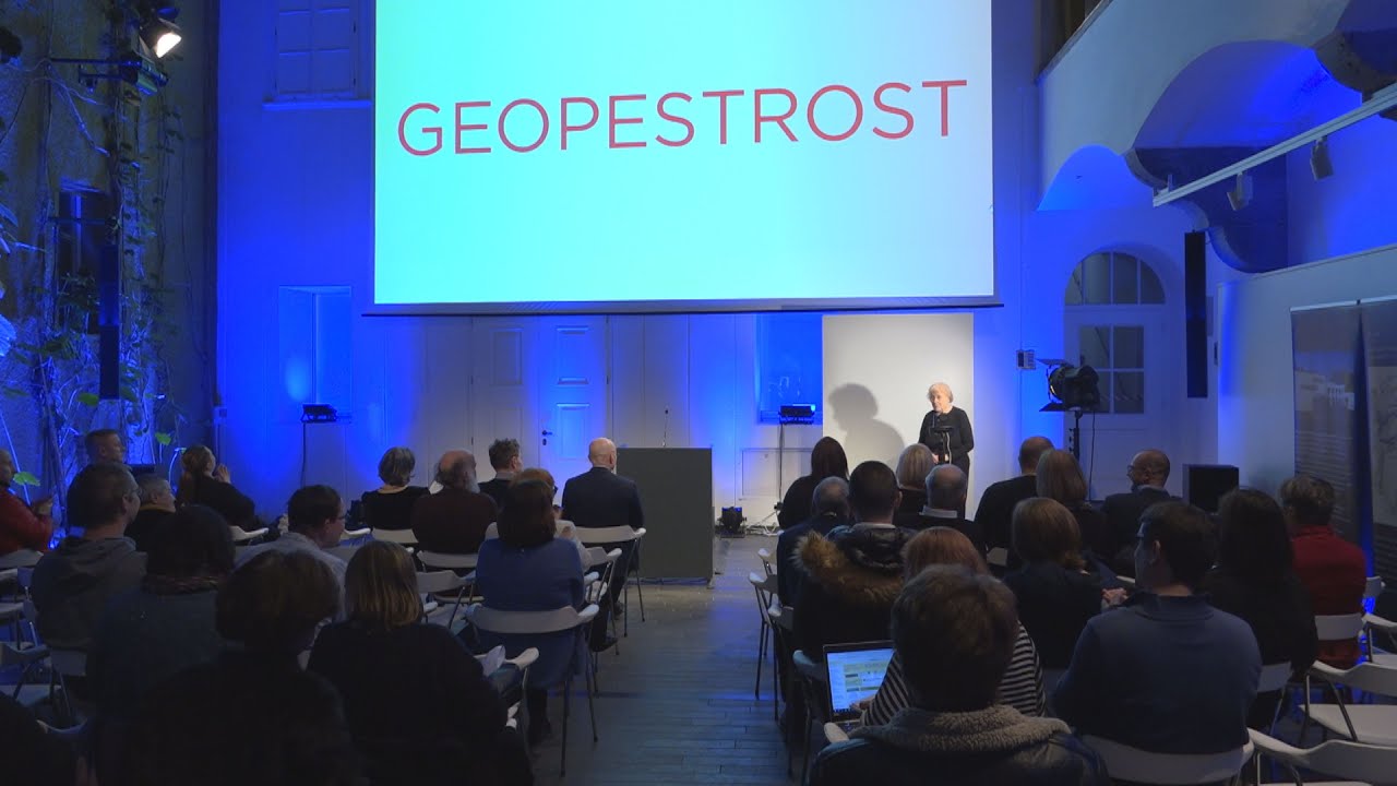 Beseda in kretnja leta 2025: božičnica in geopestrost