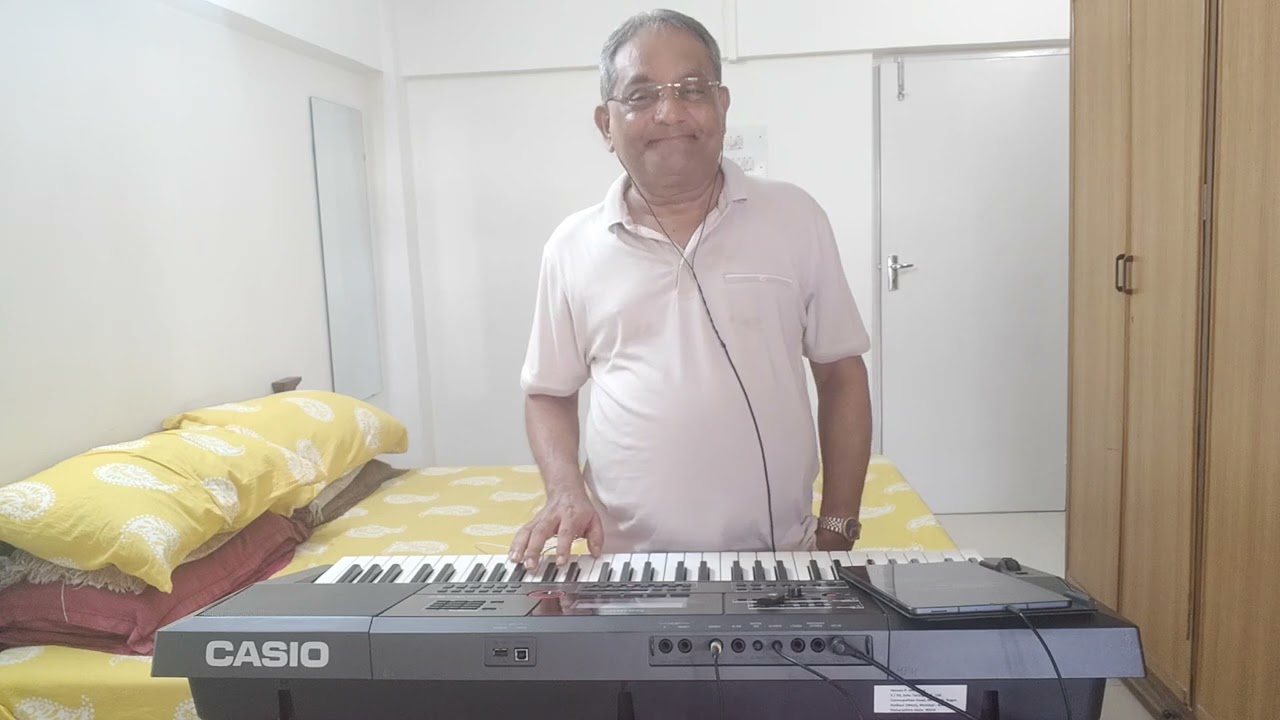 Chala Jaata Hoon Kisi Ki Dhun Mein