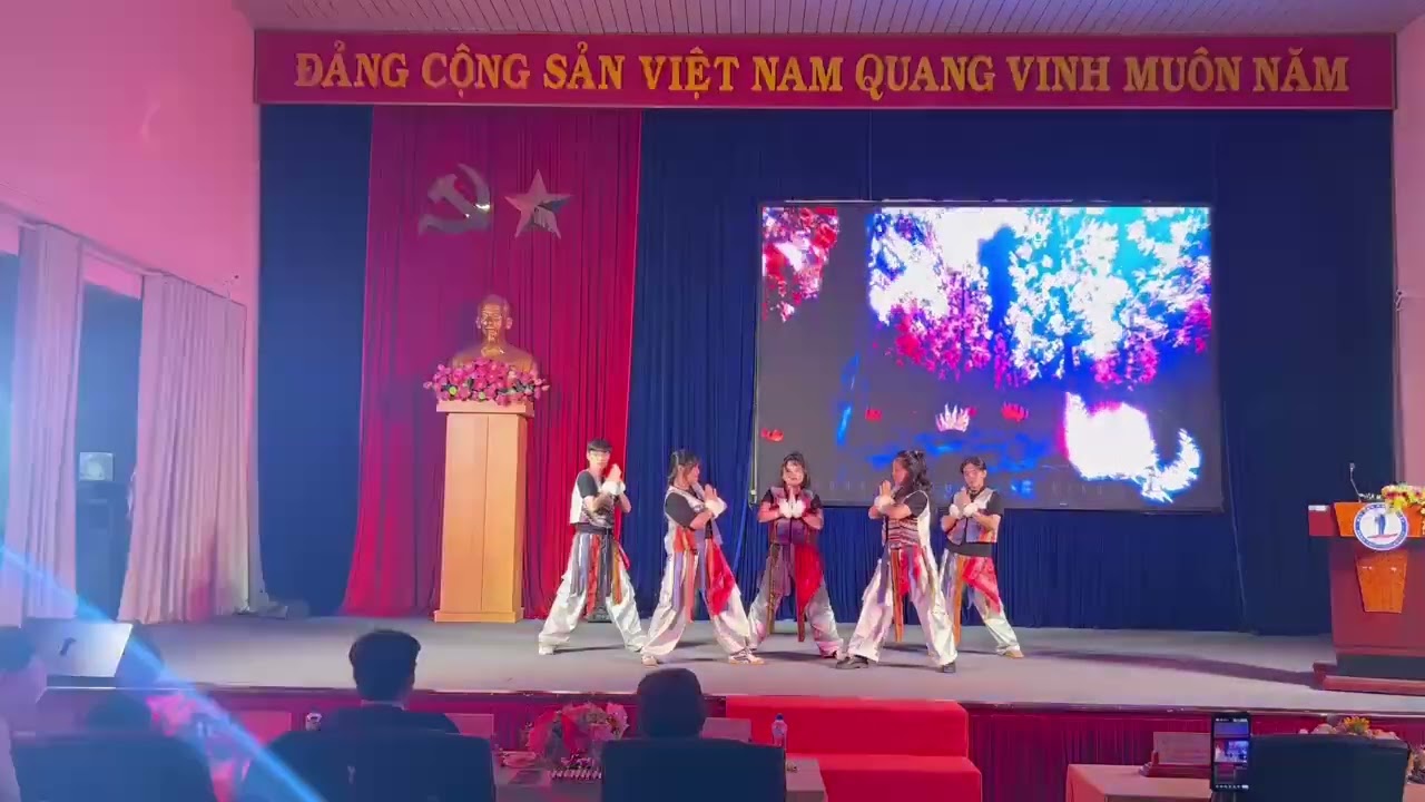 Ai mới thật sự chạy trốn?