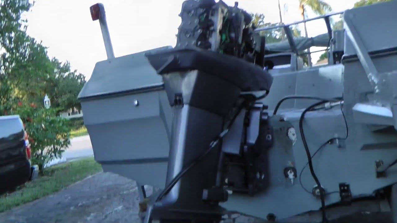 How To Remove A Outboard Motor From A Boat
