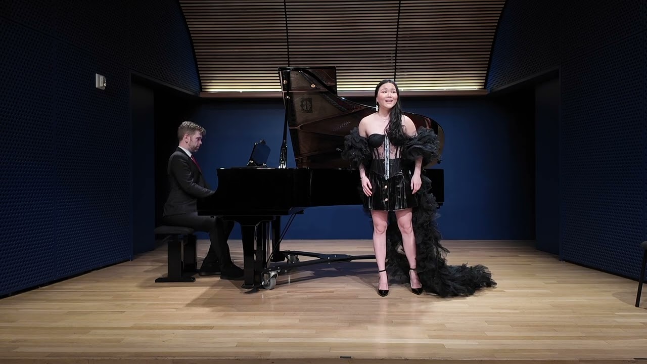 Soprano Lena Wu- glück das mir verblieb 