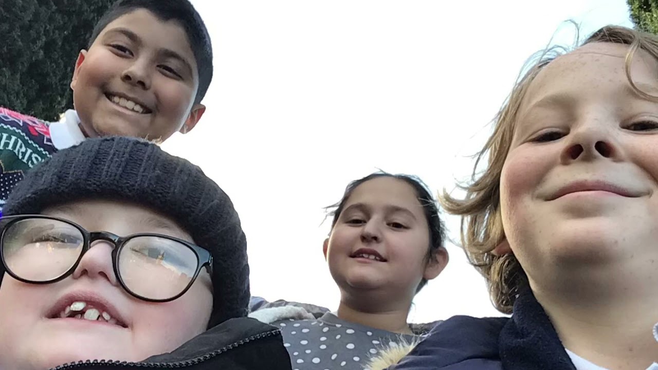Yr6 Christmas Video 6