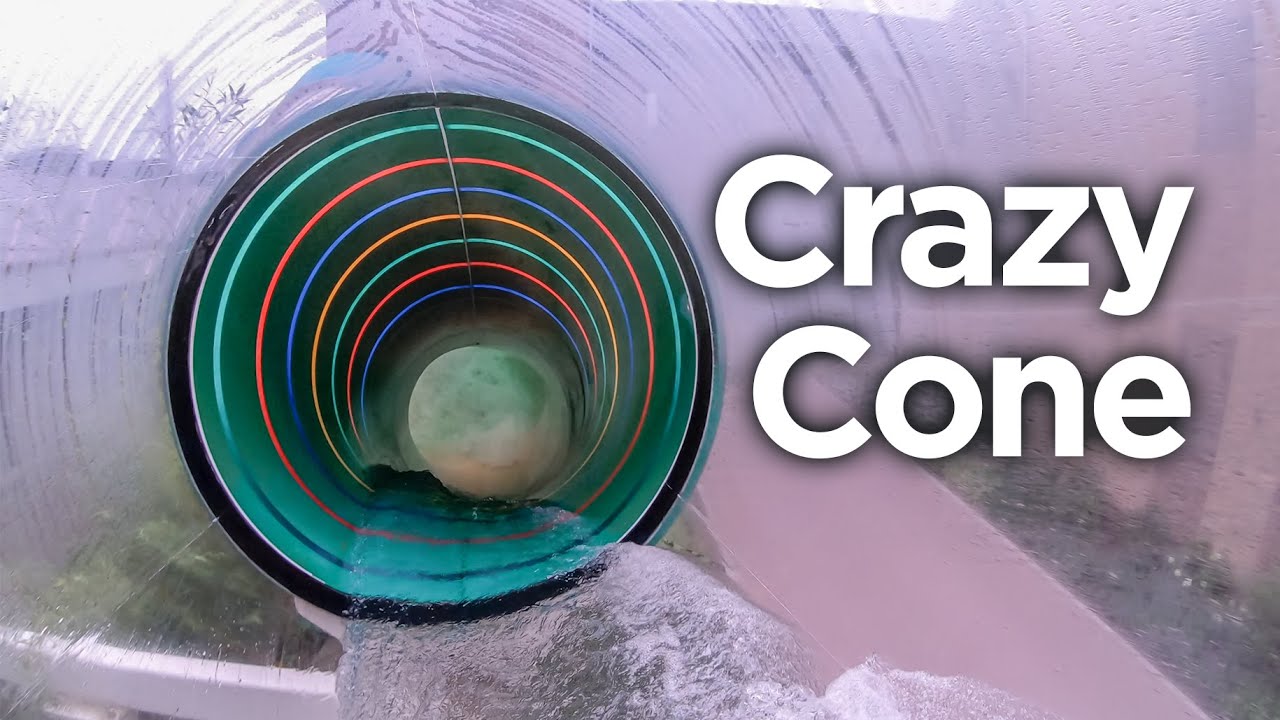 Crazy Cone Water Slide Onride - Marveld Recreatie