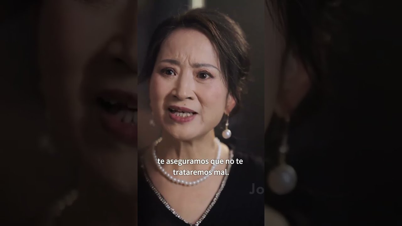 💓Chica embarazada entró accidentalmente a la habitación del CEO, ¡pero el CEO la abrazó y la besó!