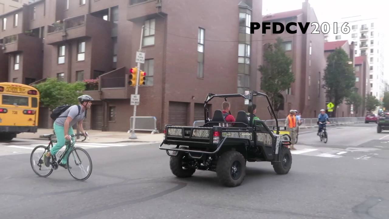 Unknown VIP Convoy & USSS Gator Driving Through Security