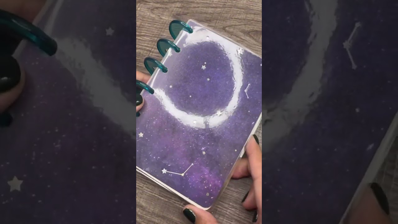 Made my own little swatch book ☺️ 