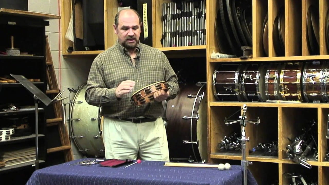 Как играть на тамбурине