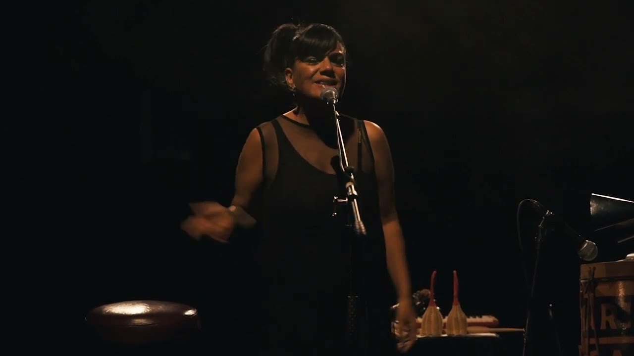 MARIANA BARAJ 