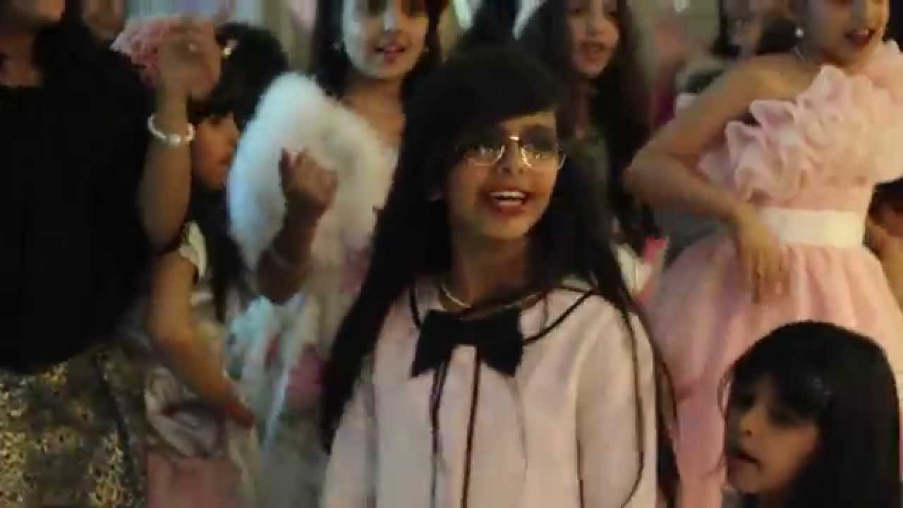 ياعالم هنوني (حفل لينا الفاضل)