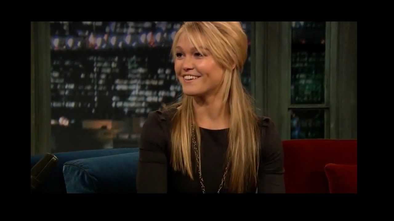 Julia Stiles 2011.08.12