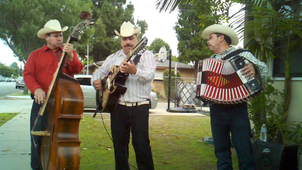 Los Norteños de Cosala Caminito de La Sierra