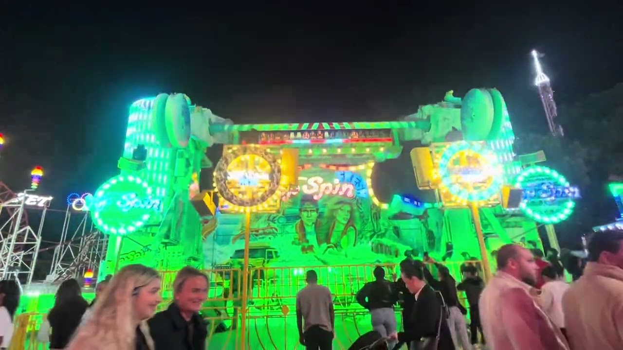 Fête foraine Foire du Trône Paris 2025