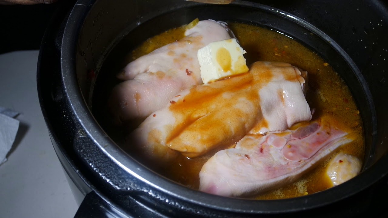 Pigs Feet & Collard Greens