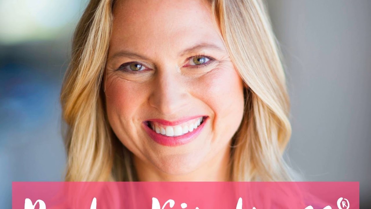#66 - How to Do &ldquo;Body Positivity&rdquo; with Megan Crabbe (aka BodyPosiPanda), author of Body...
