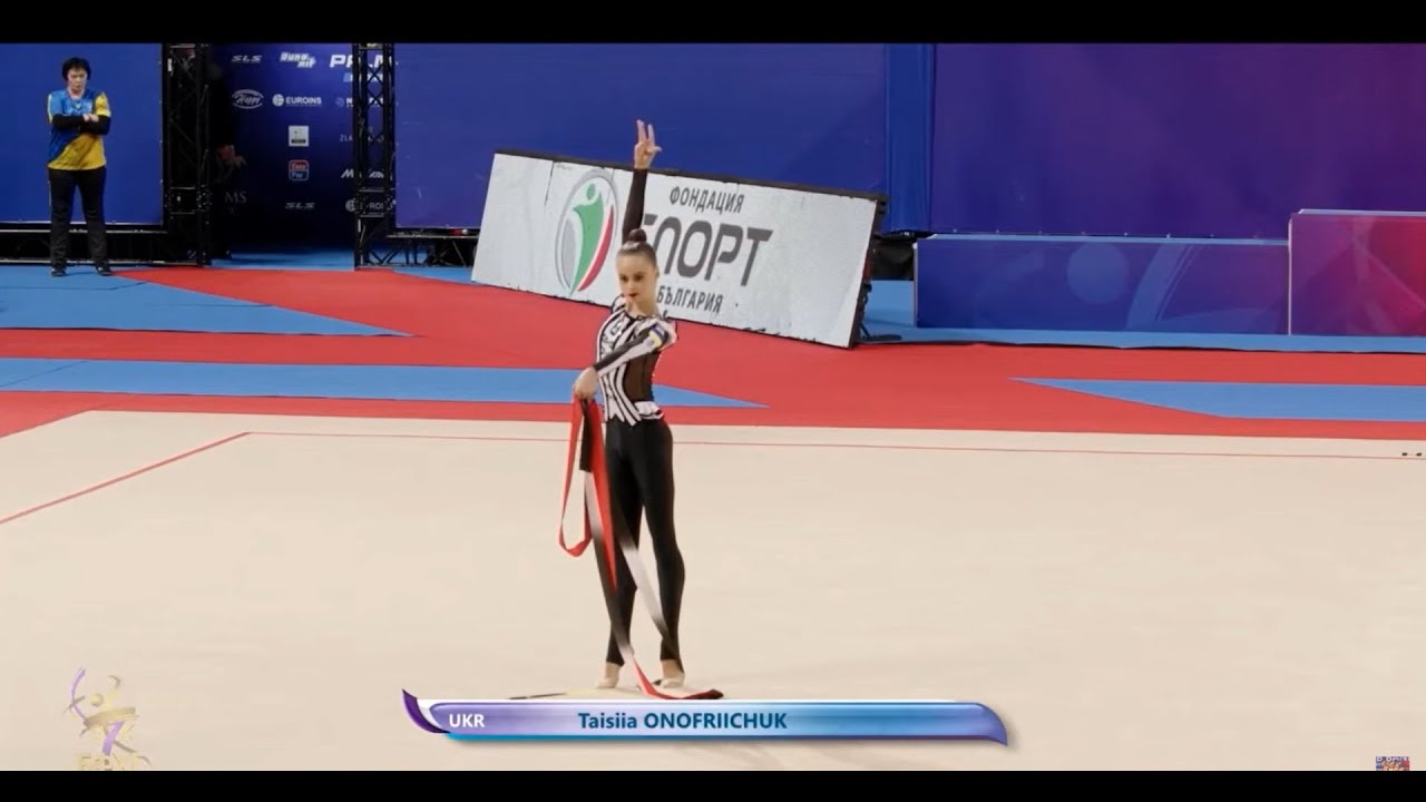 Taisiia Onofriichuk Ribbon Qual 27,550 - World Cup Sofia 2025