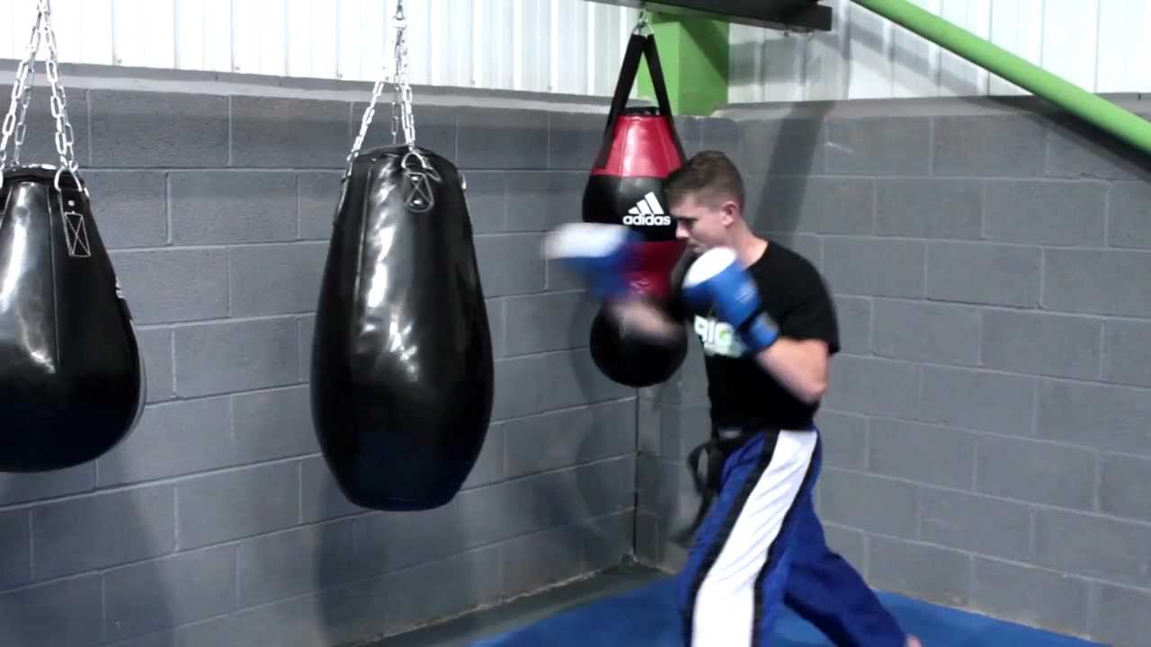 Elite Boxing Kickboxing and Fitness Coaching at Rigs Fitness Birmingham