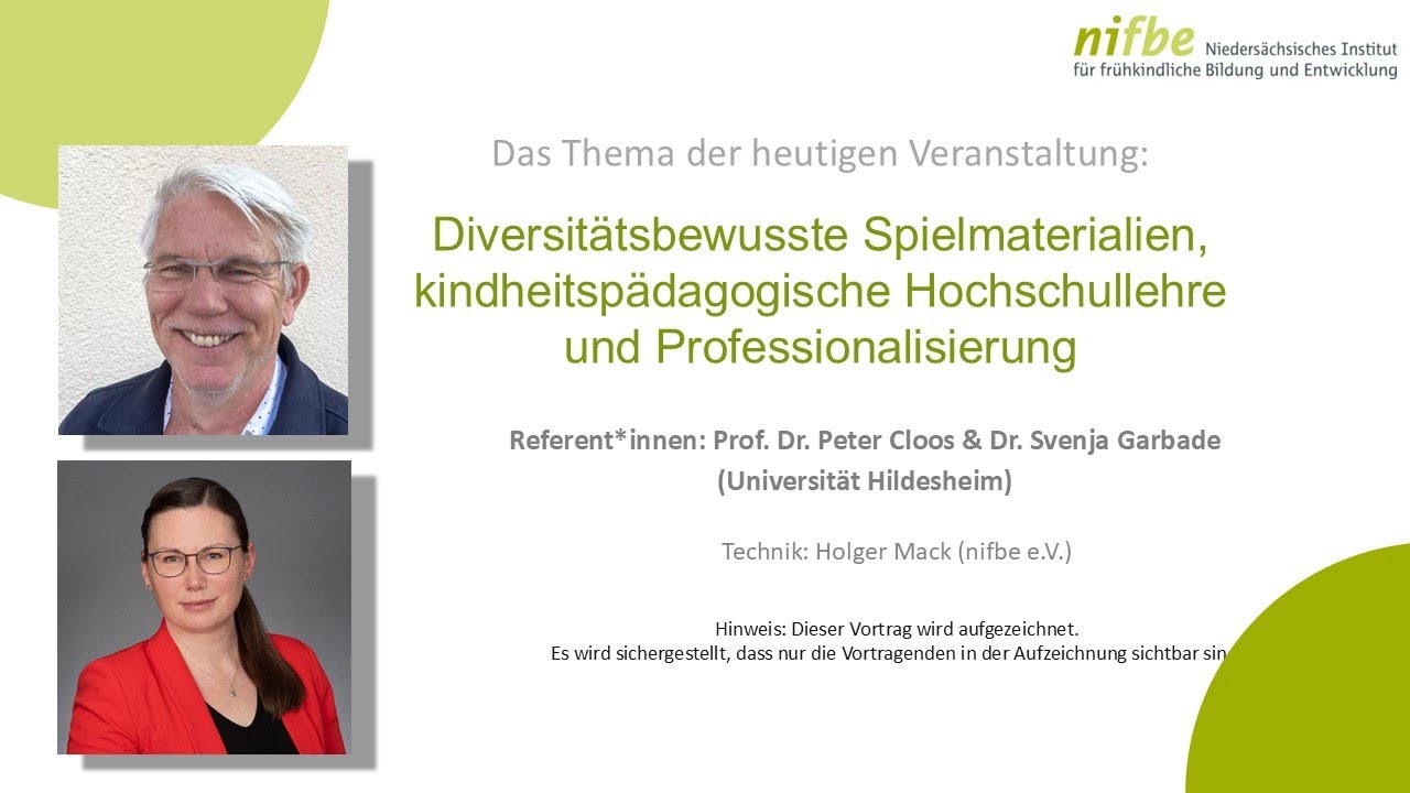 Diversitätsbewusste Spielmaterialien, kindheitspädagogische Hochschullehre und Professionalisierung