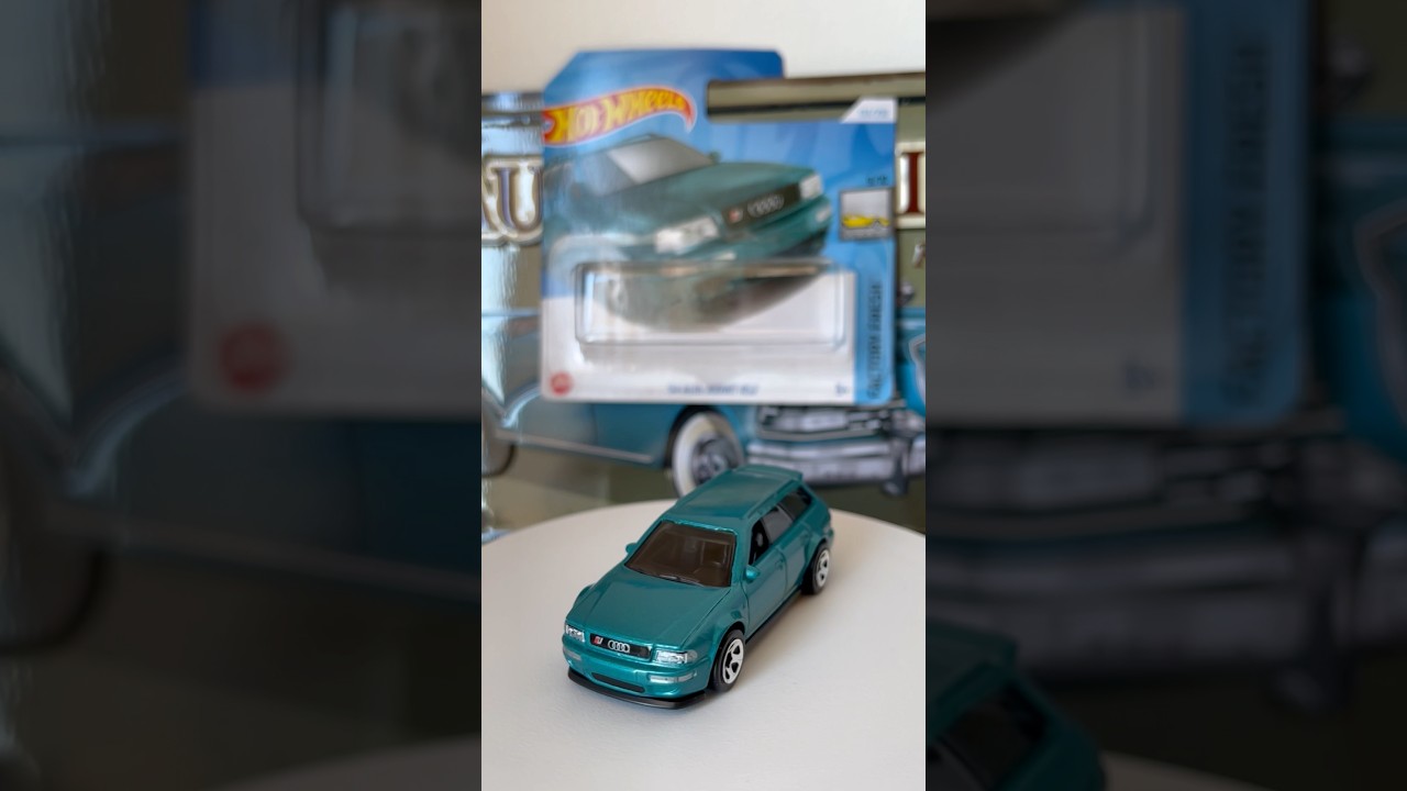 Hot Wheels 94 Audi Avant RS2 2024. Factory Fresh Collection. Hot Wheels Collector Audi 1994