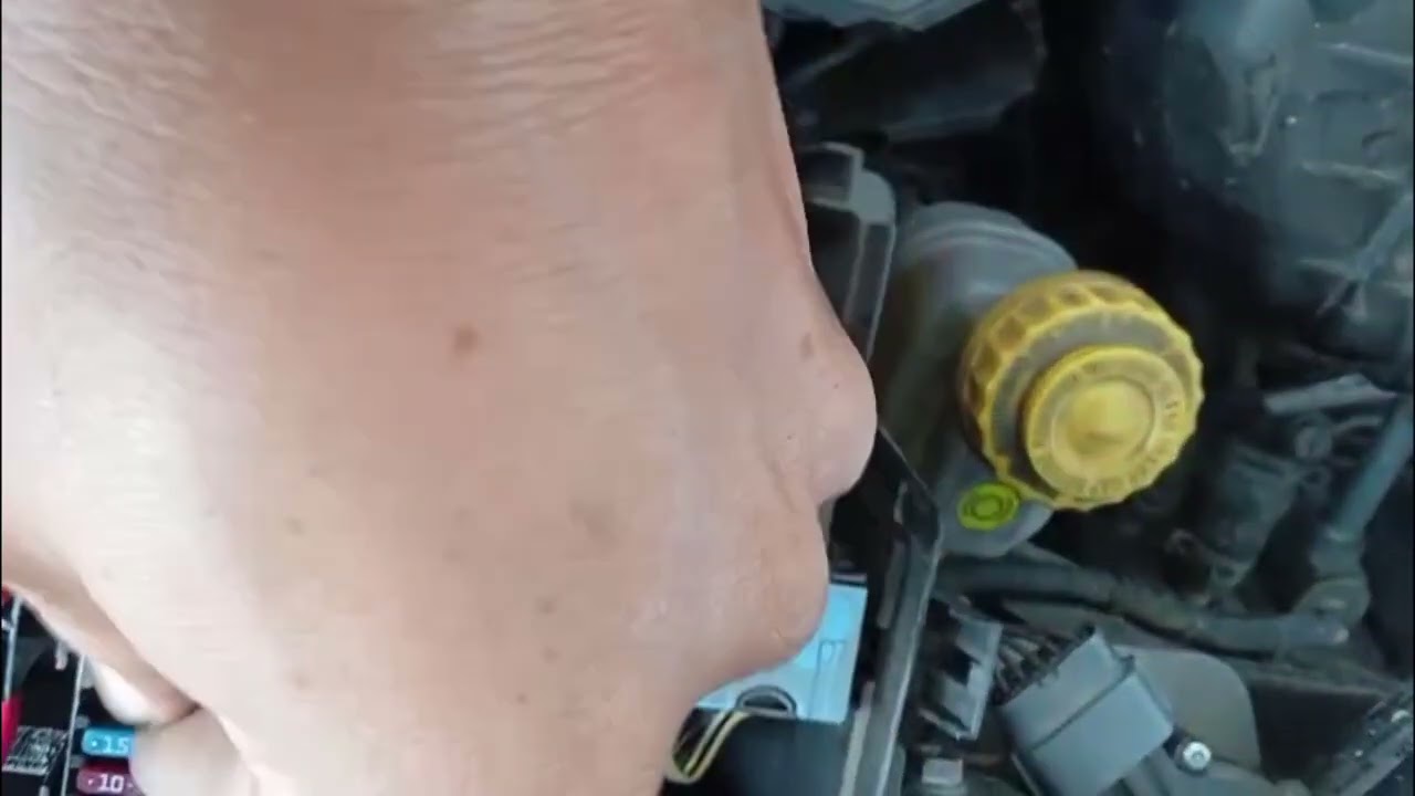 Por qué no funciona mi moto-ventilador de mi Renault kwid