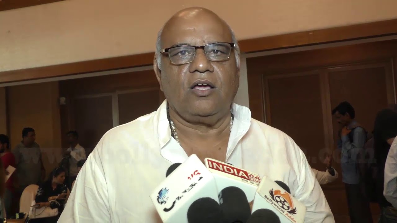Writer Sudhakar Shetty   Receives Royalty Cheque With IPRS Effort