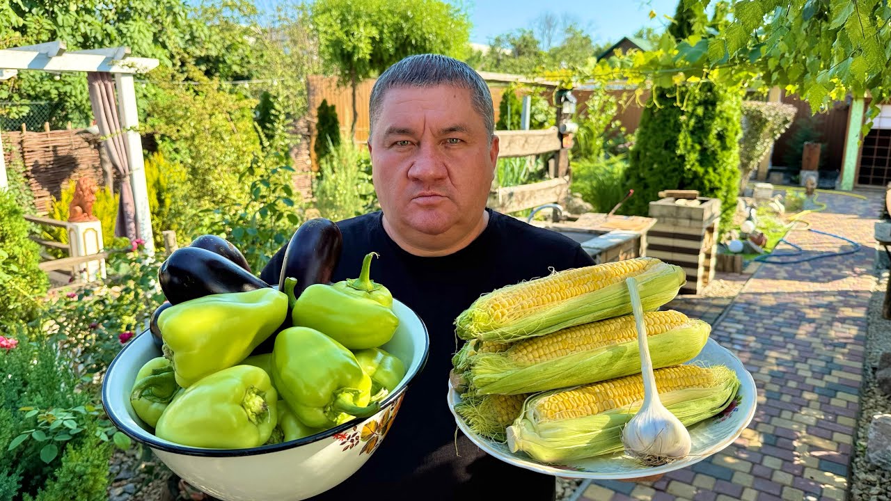 Деревенское блюдо из баклажанов и кукурузы!