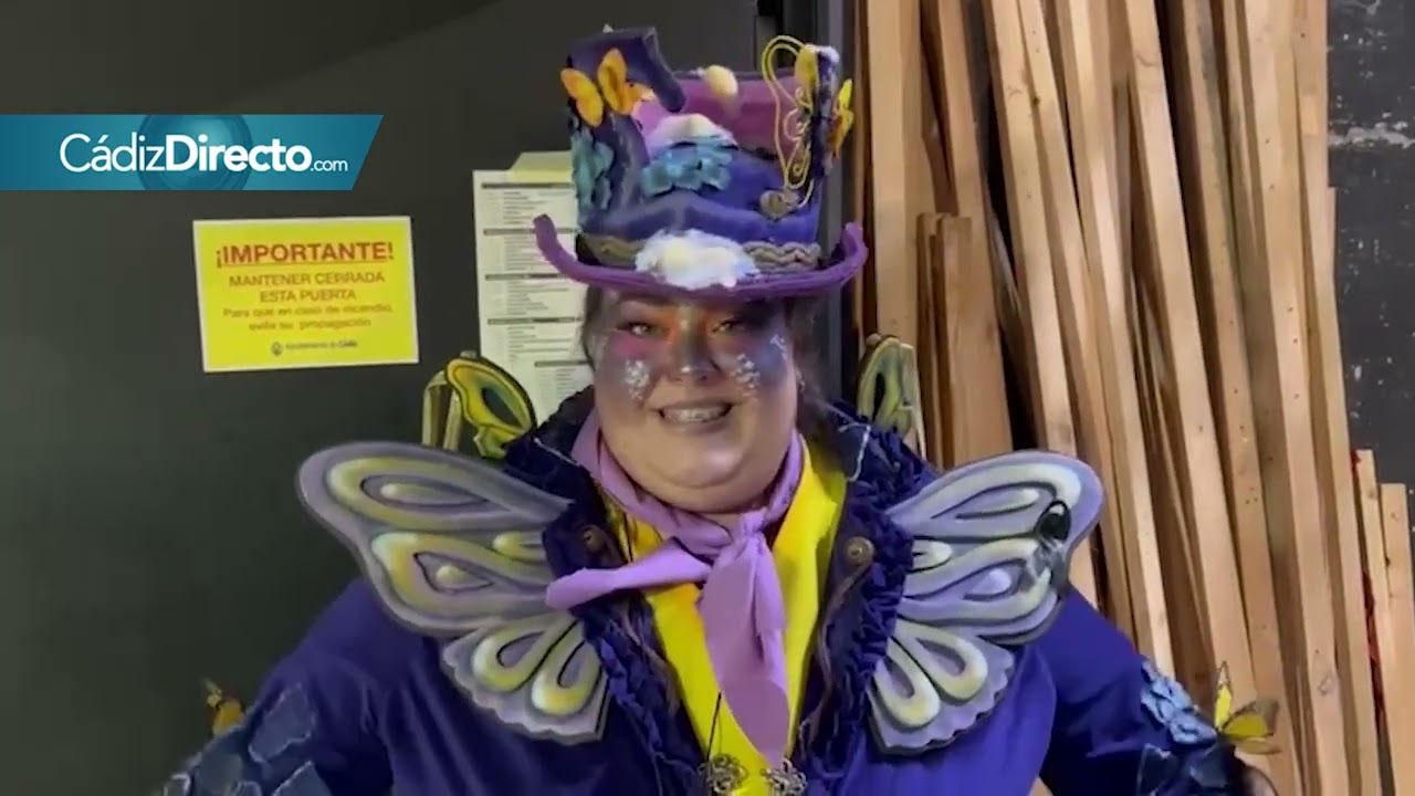 La comparsa 'Los mariposas' de Punta Umbría canta en el COAC a la tragedia de Adamuz