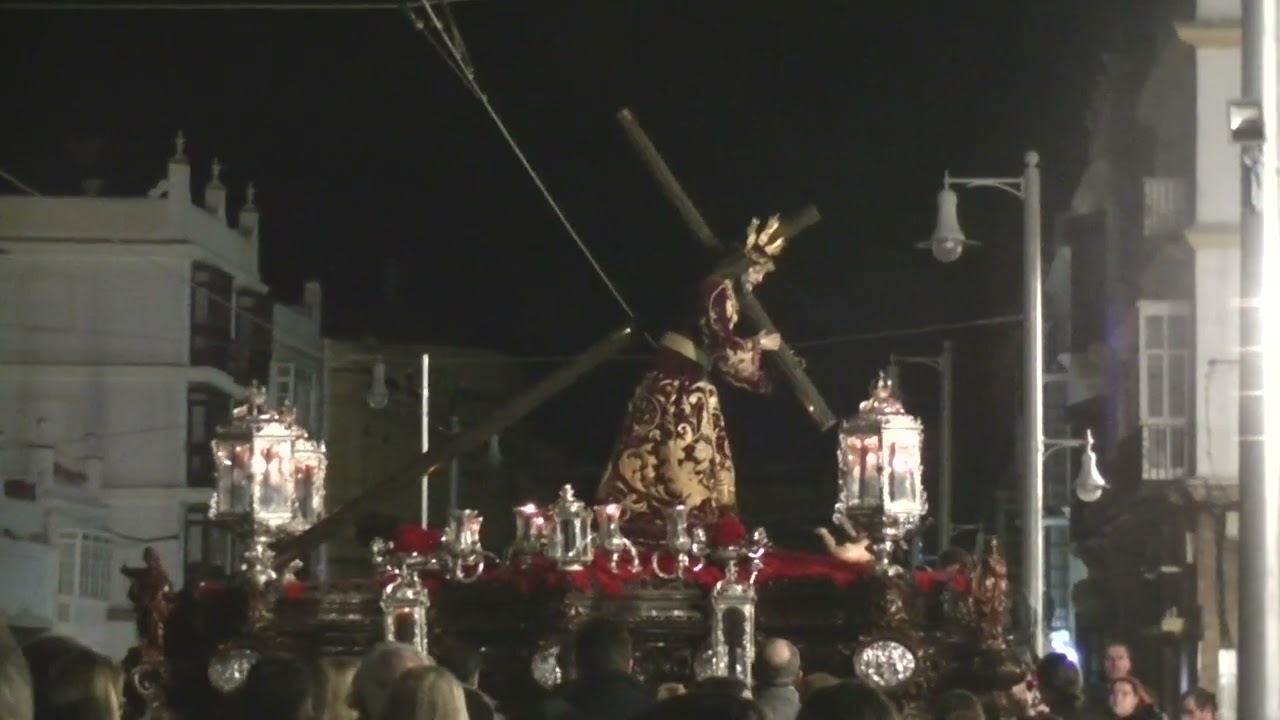 Nazareno en Carrera Oficial (2) | Semana Santa 2025 | San Fernando