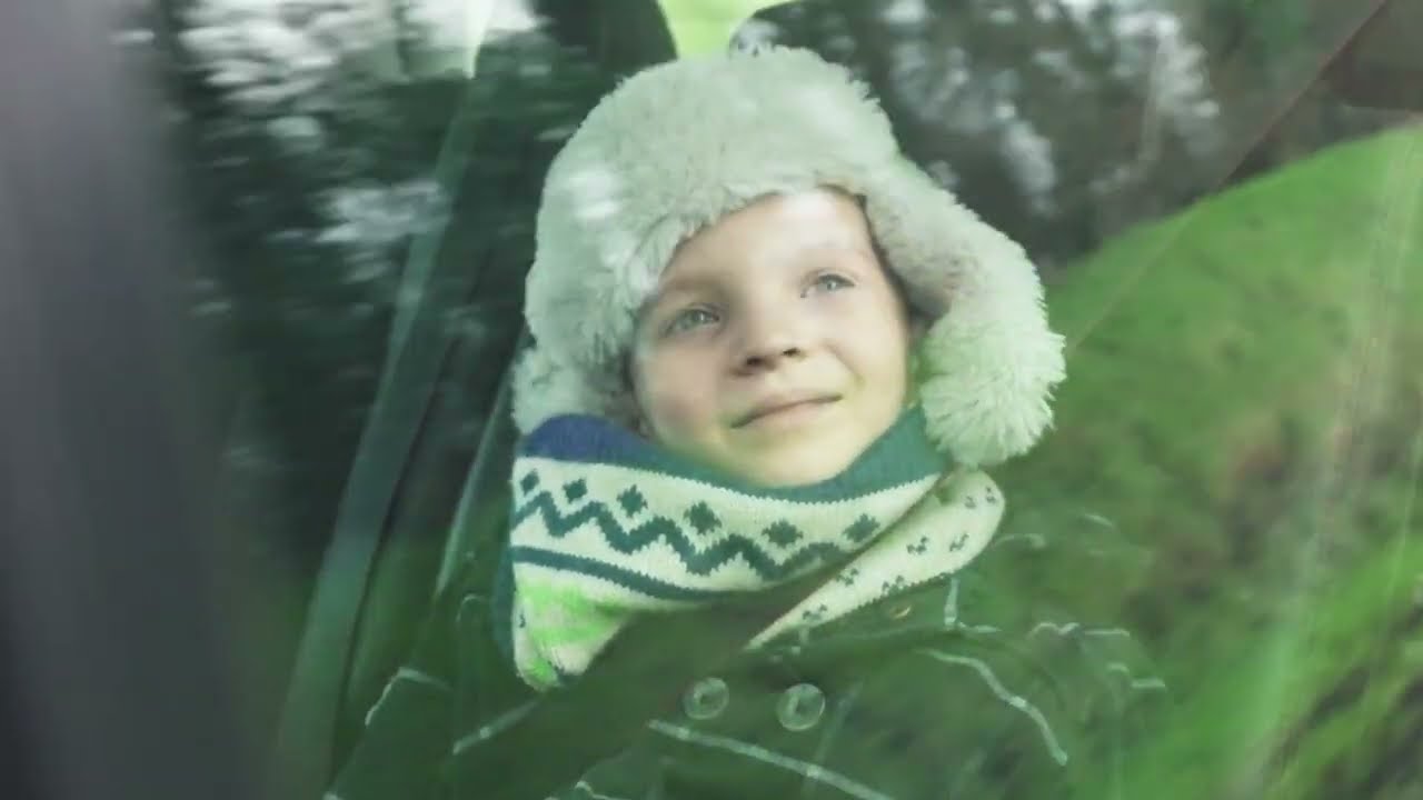 BOHIN - De petits objets pour beaucoup d'amour - Sharing love with small tools - Since 1833 - ENG.