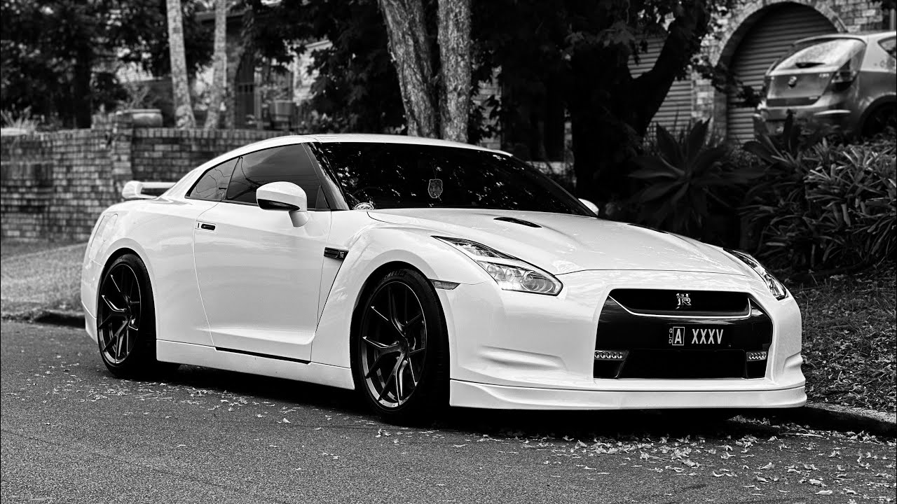 Wrapping my R35 GTR…. Insane transformation!